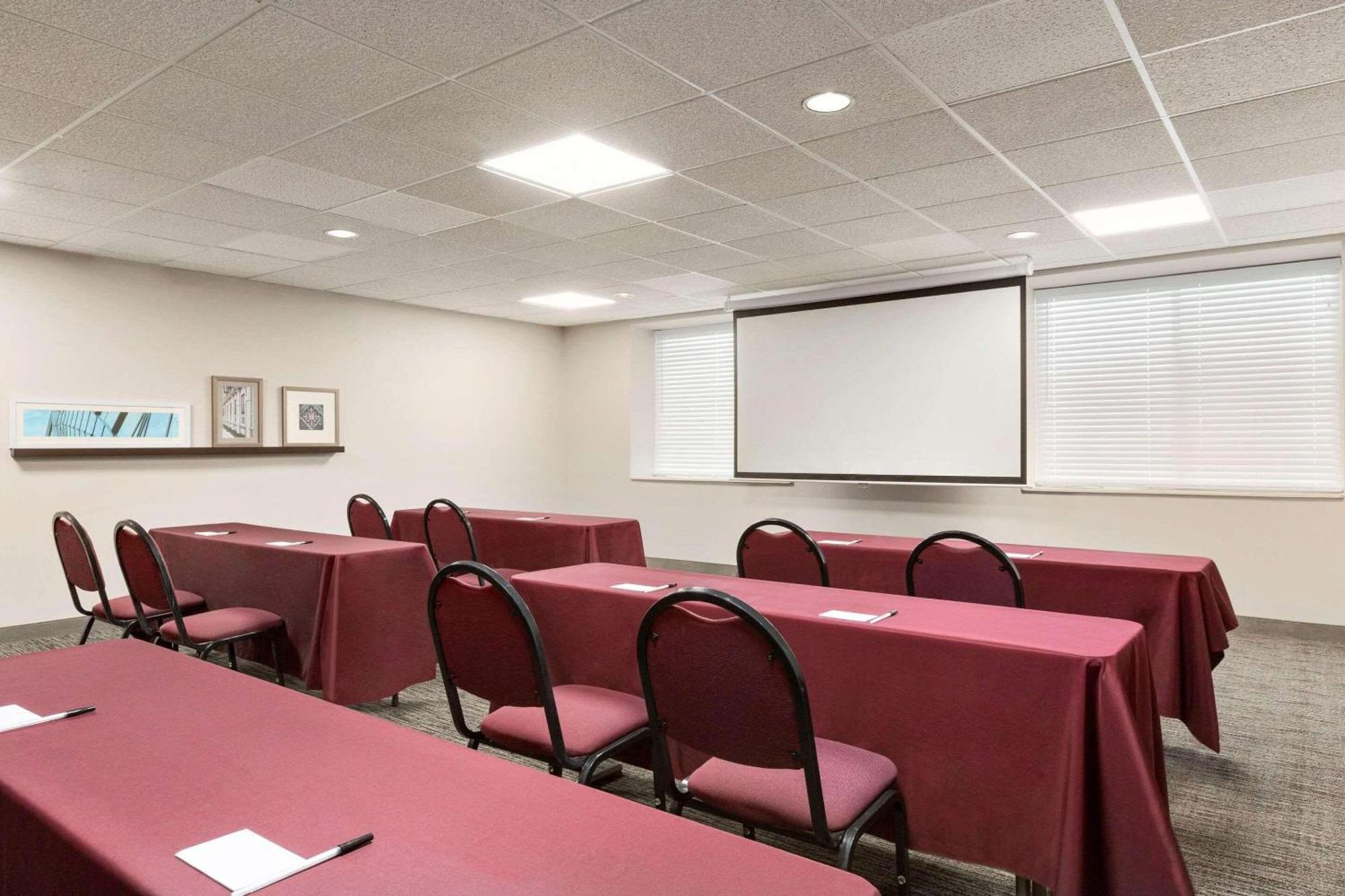 Country Inn & Suites By Radisson, Fort Worth West L-30 Nas Jrb Exteriör bild