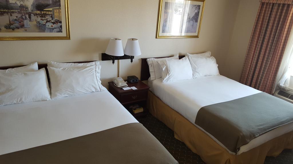 Country Inn & Suites By Radisson, Fort Worth West L-30 Nas Jrb Exteriör bild